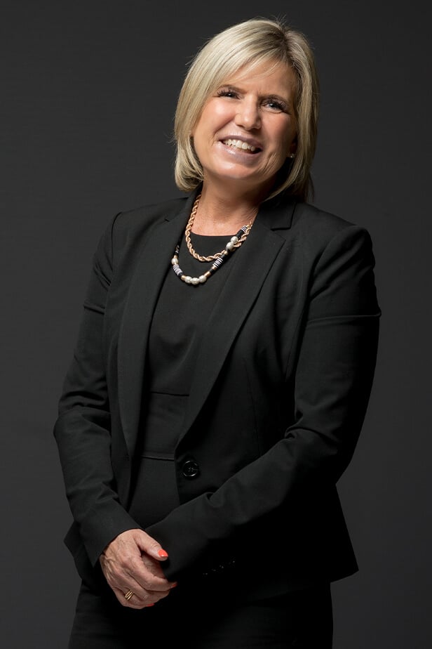 Kathy Dickason Full Body Photo