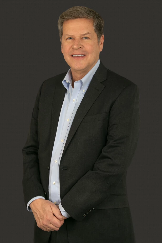 Don Dabisch Full Body Photo